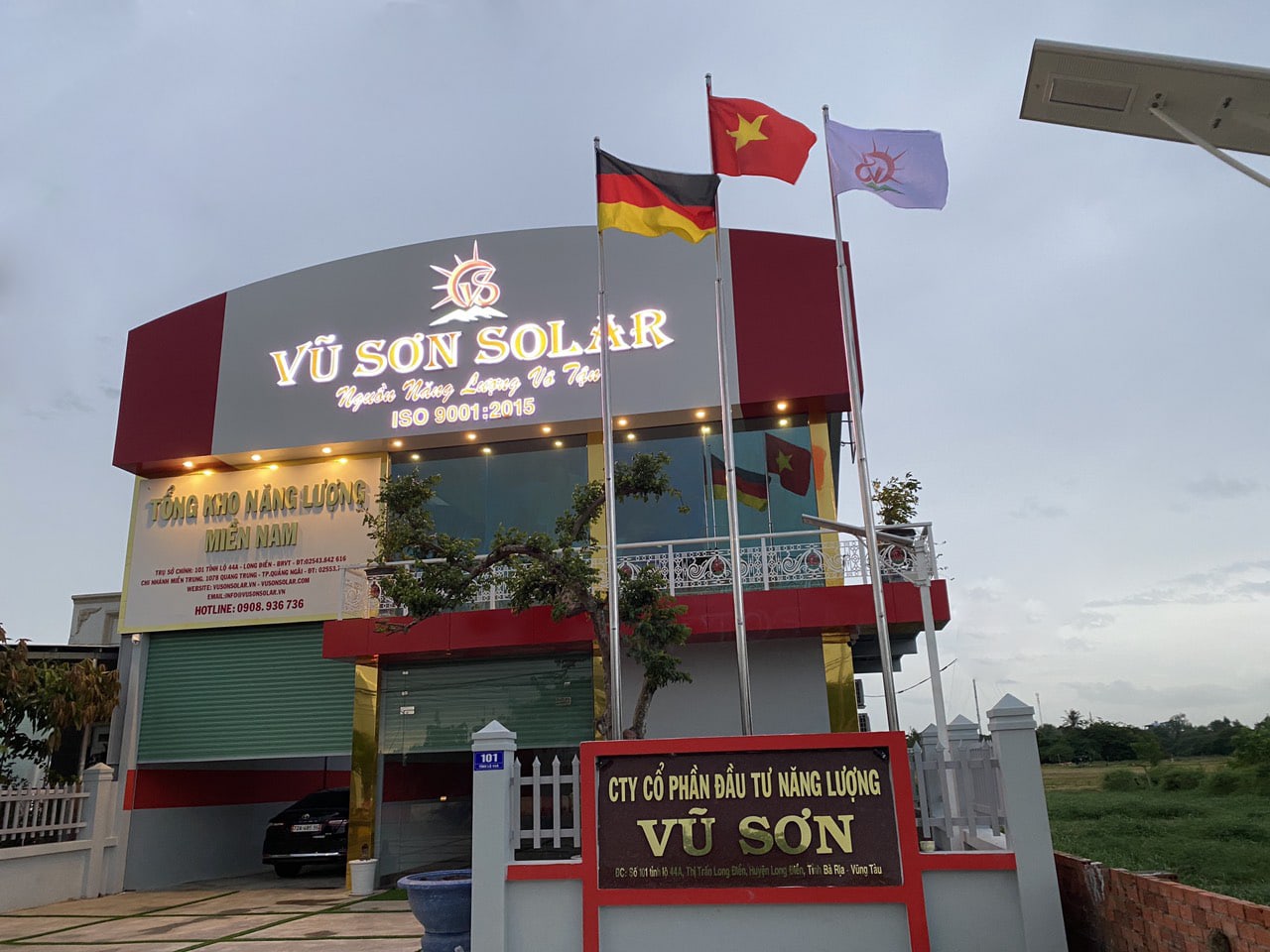 công ty điện mặt trời